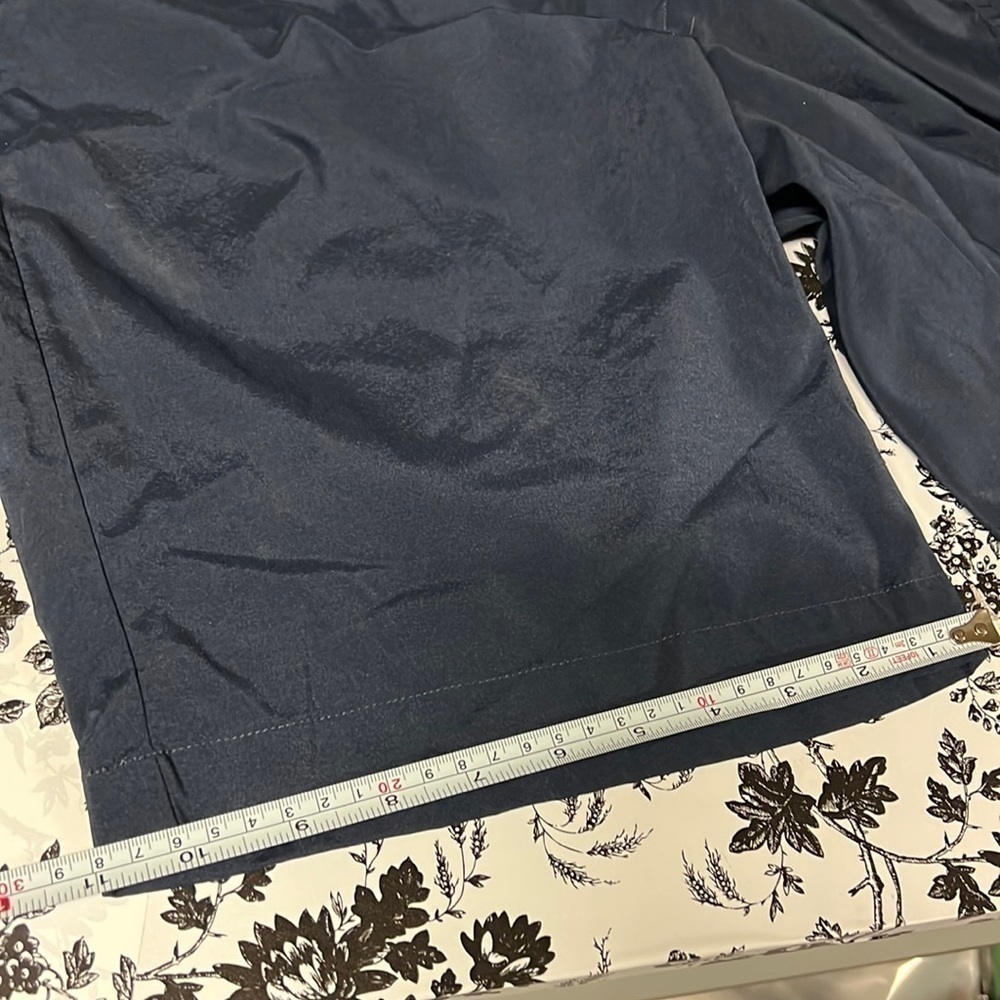 Greg Norman golf shorts | navy blue | size 34 - Picture 7 of 11